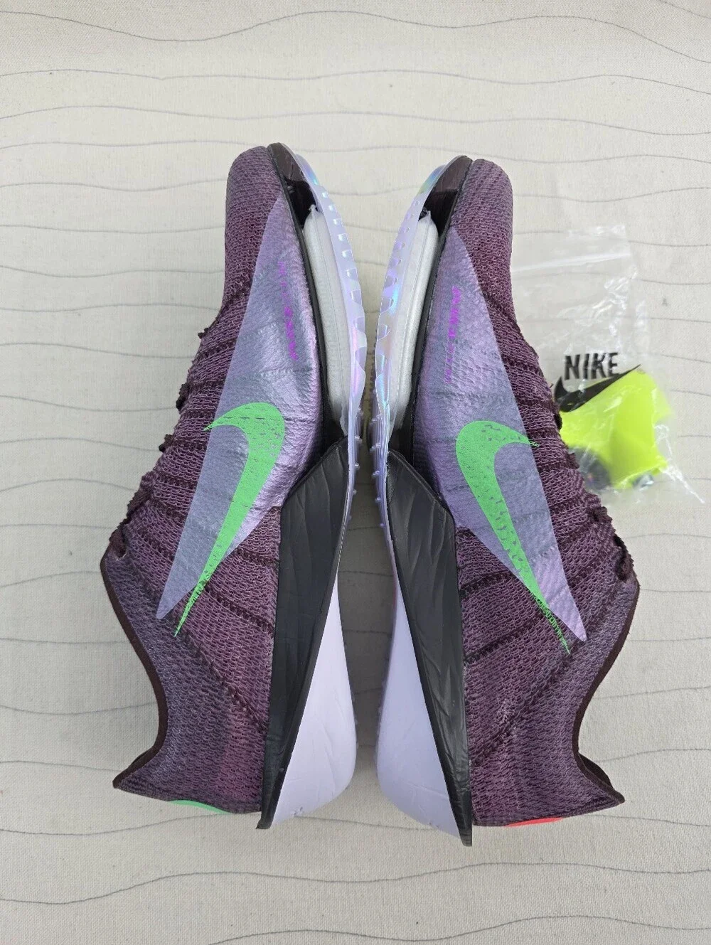 Nike mens victory